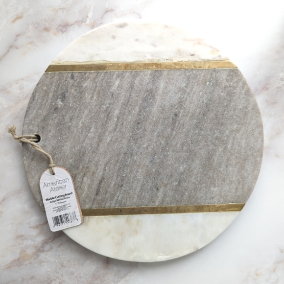 American Atelier marble cutting board 11"D round - Picture 6 of 6